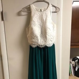 Revelry 2 Pc Bridesmaid Set